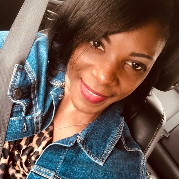 Meet your Posher, Tamika - Picture 1 of 1